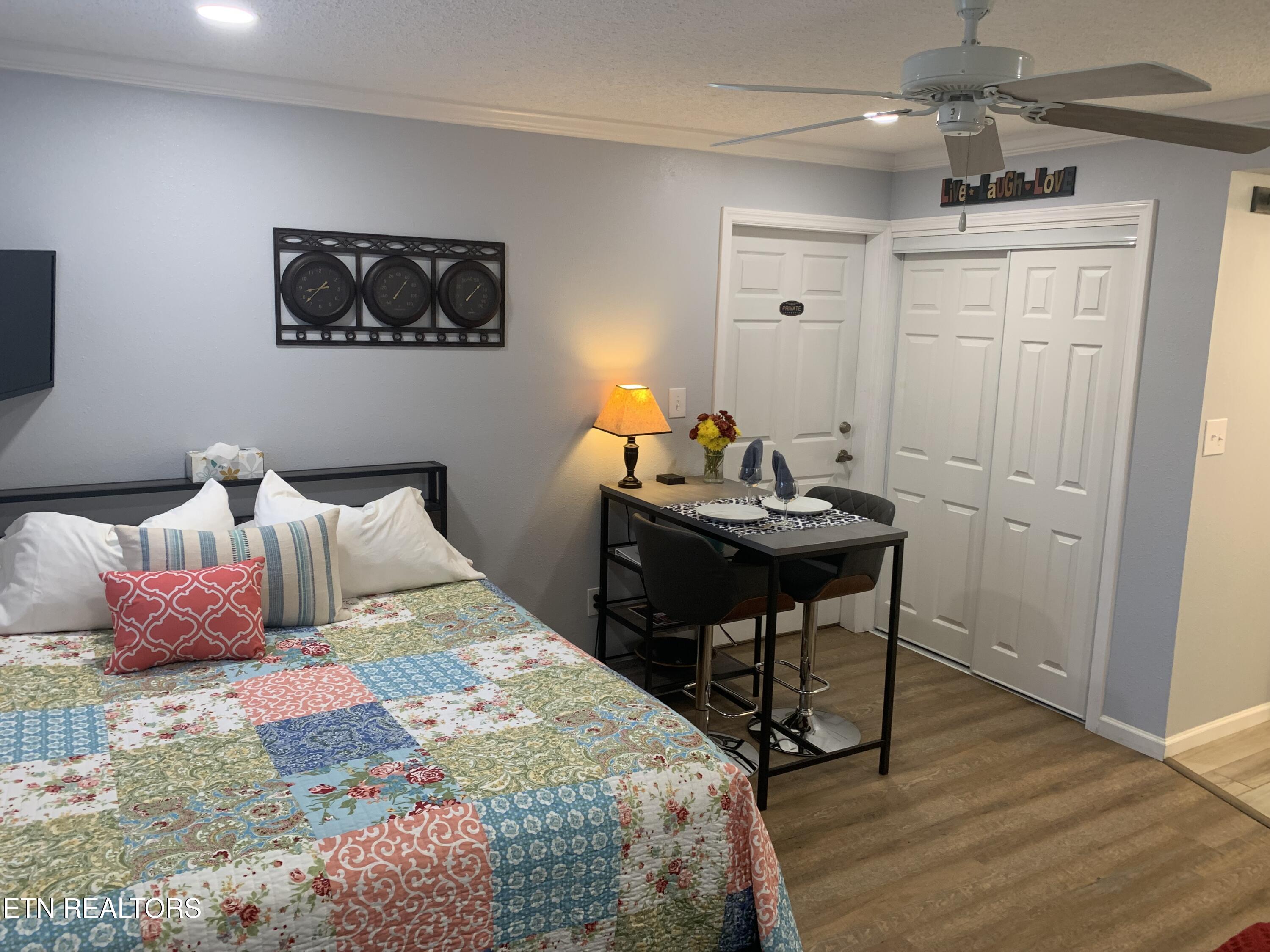 7309 Chartwell Road, Unit 4 Knoxville, TN 37931 - Photo 50 of 57 Photo Nov 23 2023, 8 38 15 AM
