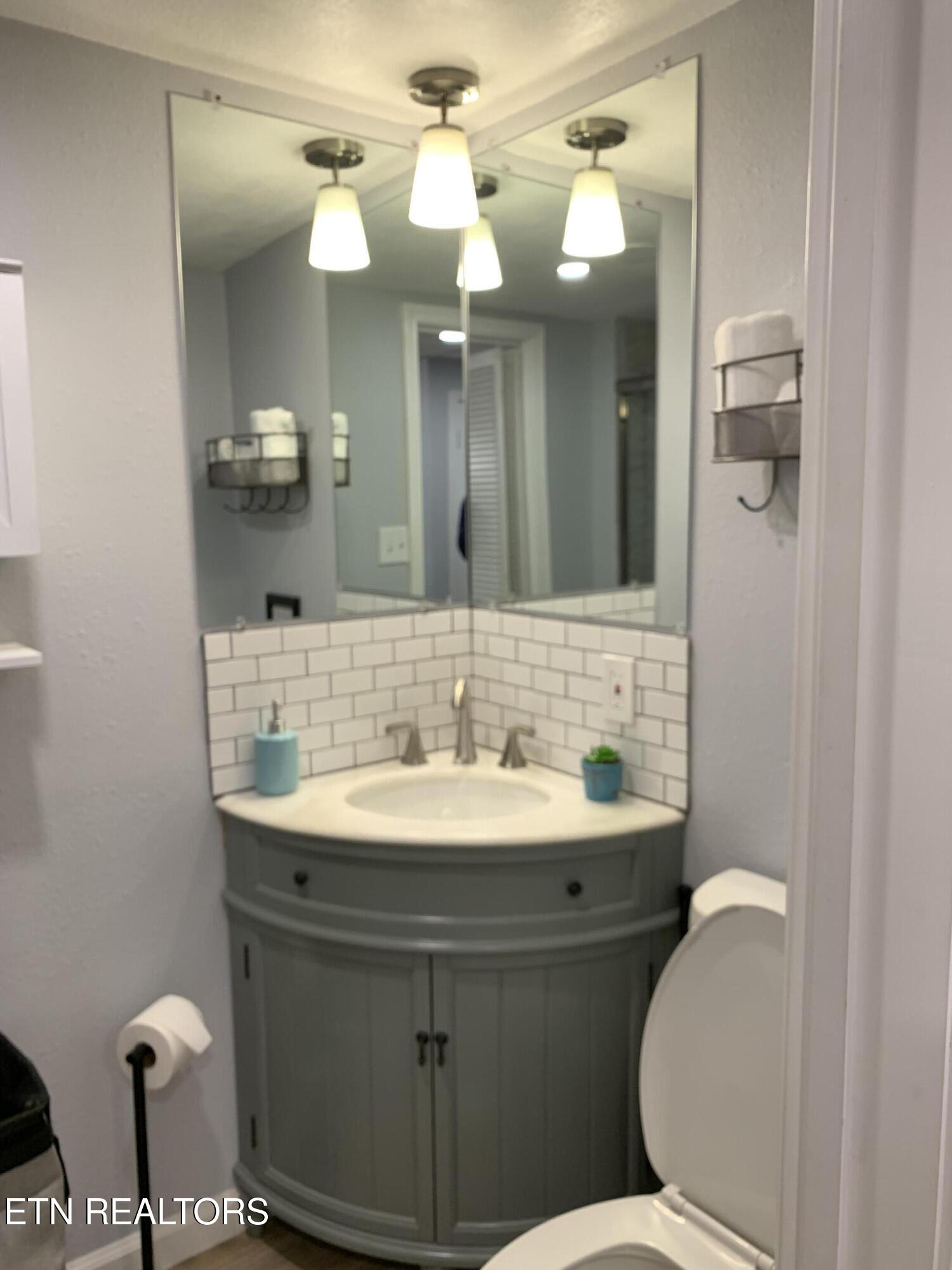 7309 Chartwell Road, Unit 4 Knoxville, TN 37931 - Photo 56 of 57 Photo Nov 25 2023, 4 09 29 PM