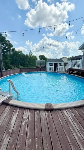 $479,900 | 4105 South Hedgewood Drive, Bloomington, IN 47403