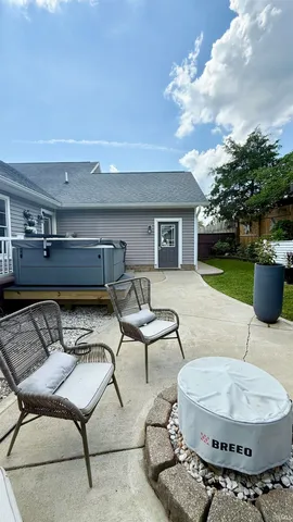 $479,900 | 4105 South Hedgewood Drive, Bloomington, IN 47403