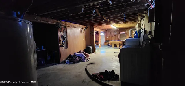 a view of a dinning room with furniture