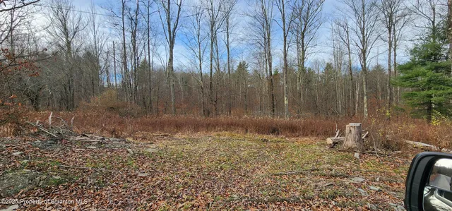 $795,000 | 33 Arrowhead Road, Little Meadows, PA 18830