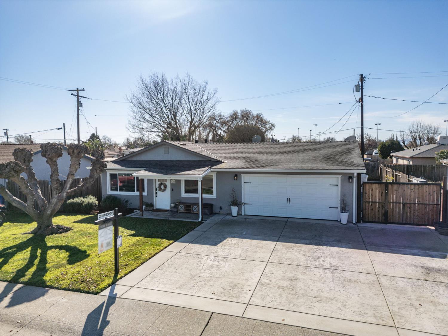 30 3rd Avenue Isleton, CA 95641 - Photo 35 of 42 a front view of a house with swimming pool