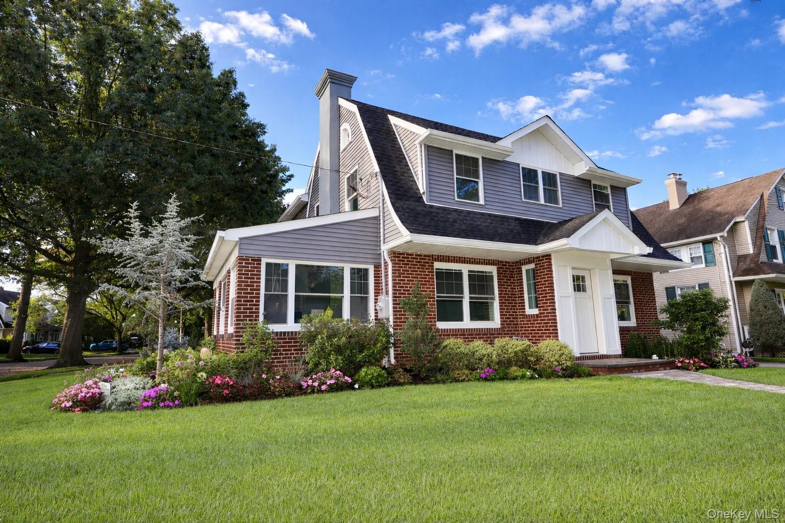 78 Ontario Road Floral Park, NY 11001 - Photo 30 of 33