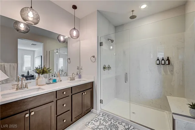 $579,000 | 11402 Ethereal Landing Avenue, Las Vegas, NV 89138