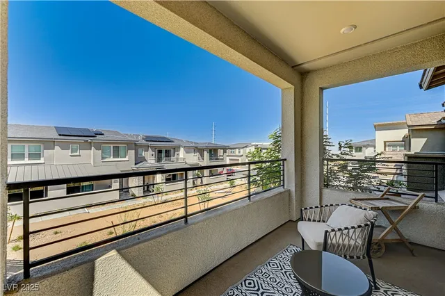 $579,000 | 11402 Ethereal Landing Avenue, Las Vegas, NV 89138