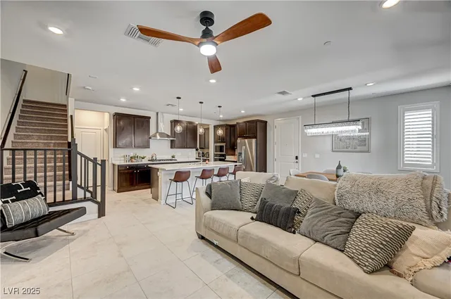 $579,000 | 11402 Ethereal Landing Avenue, Las Vegas, NV 89138