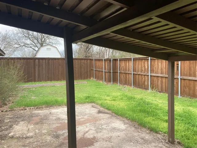 $1,800 | 925 Boone Drive, Sherman, TX 75090