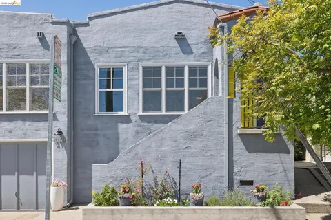 $649,000 | 390 43rd Street, Oakland, CA 94609