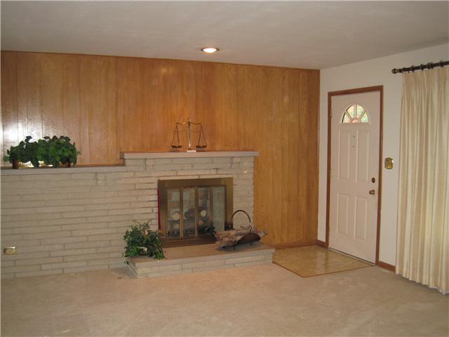 4432 Sandy Lane Road Columbus, OH 43224 - Photo 2 of 25 Gallery Image 2