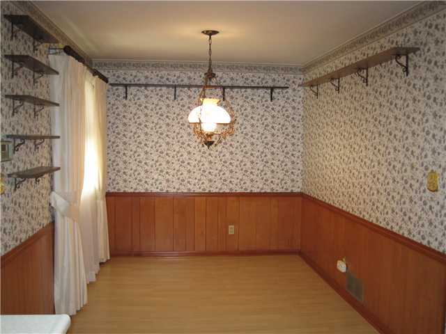 4432 Sandy Lane Road Columbus, OH 43224 - Photo 4 of 25 Gallery Image 4