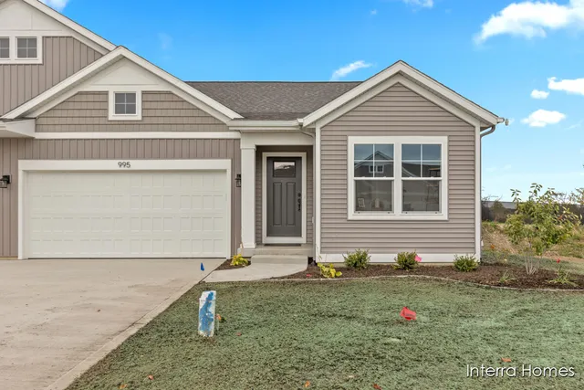 $419,900 | 995 Scioto Drive Northwest, Unit 25, Comstock Park, MI 49321