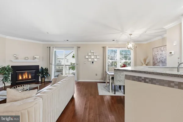 $435,000 | 12885 Fair Briar Lane, Fairfax, VA 22033
