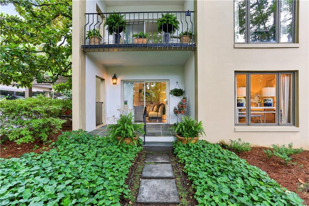 2769 Peachtree Road Northeast, Unit 2 Atlanta, GA 30305 - Photo 9 of 34