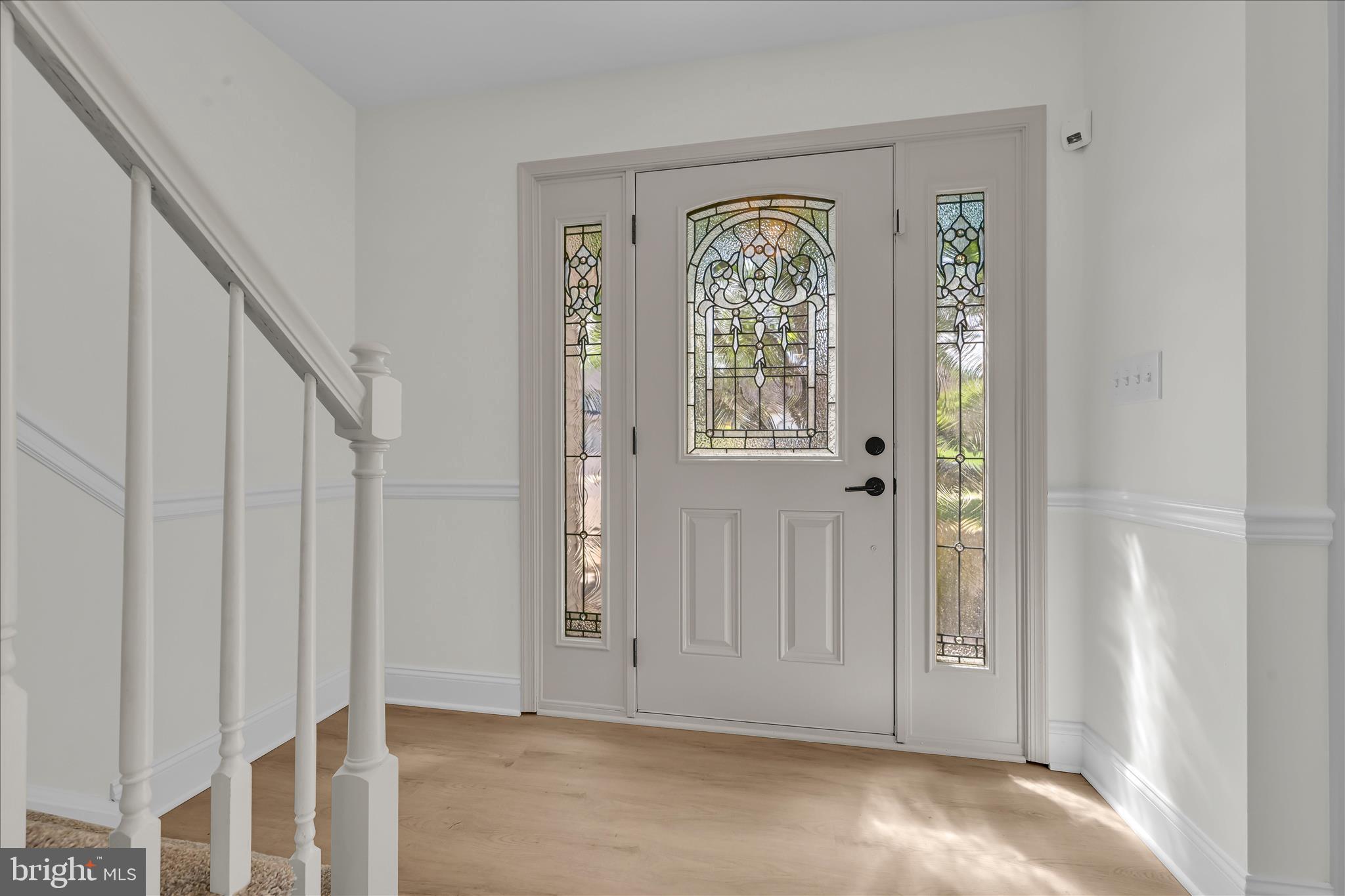 115 Saybrooke Drive Lititz, PA 17543 - Photo 11 of 46 Foyer