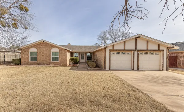 $290,000 | 6 Ridge Road, Ransom Canyon, TX 79366