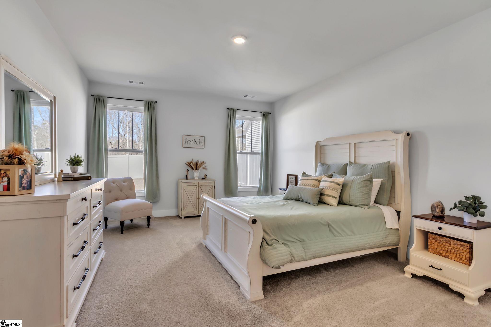 207 Benjamin Drive Easley, SC 29642 - Photo 6 of 31