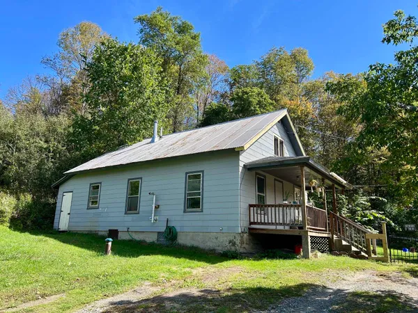 $269,900 | 82 Highway 12A, Randolph, VT 05060