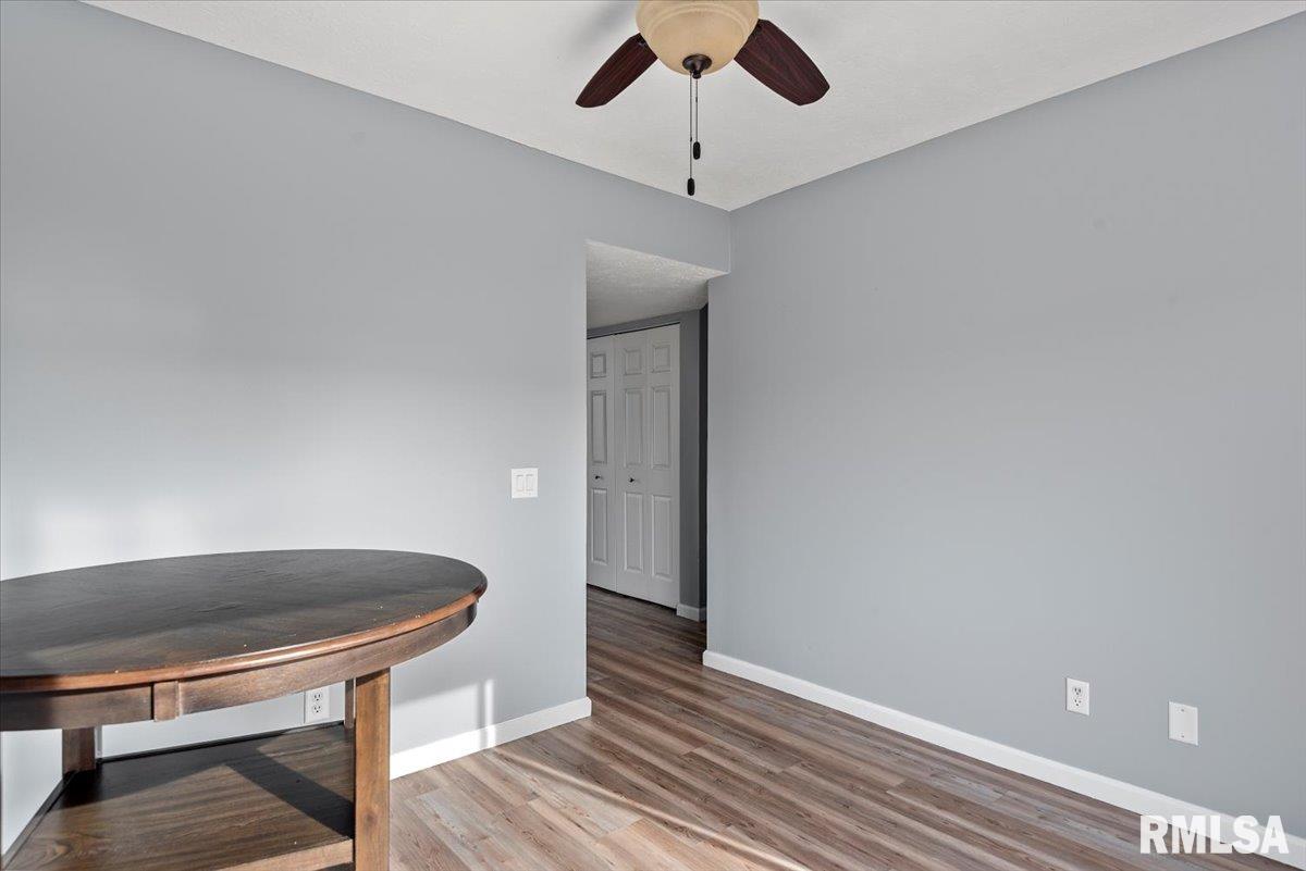 130 Genoa Drive Springfield, IL 62703 - Photo 13 of 29 Gallery Image 13