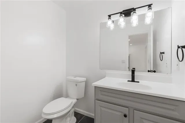 $334,950 | 7014 North Brookside Road, Pleasant Valley, MO 64068