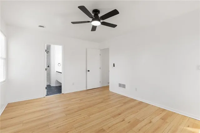 $334,950 | 7014 North Brookside Road, Pleasant Valley, MO 64068