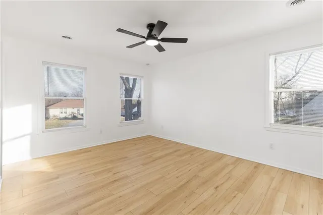 $334,950 | 7014 North Brookside Road, Pleasant Valley, MO 64068