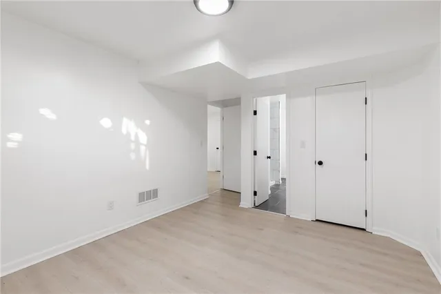 $334,950 | 7014 North Brookside Road, Pleasant Valley, MO 64068