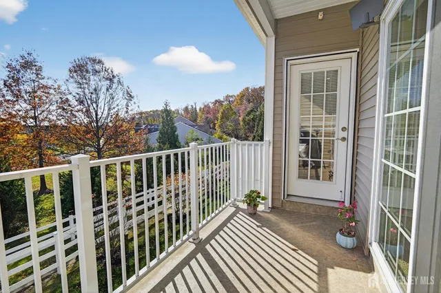 $584,900 | 67 Grabowski Drive, Sayreville, NJ 08859