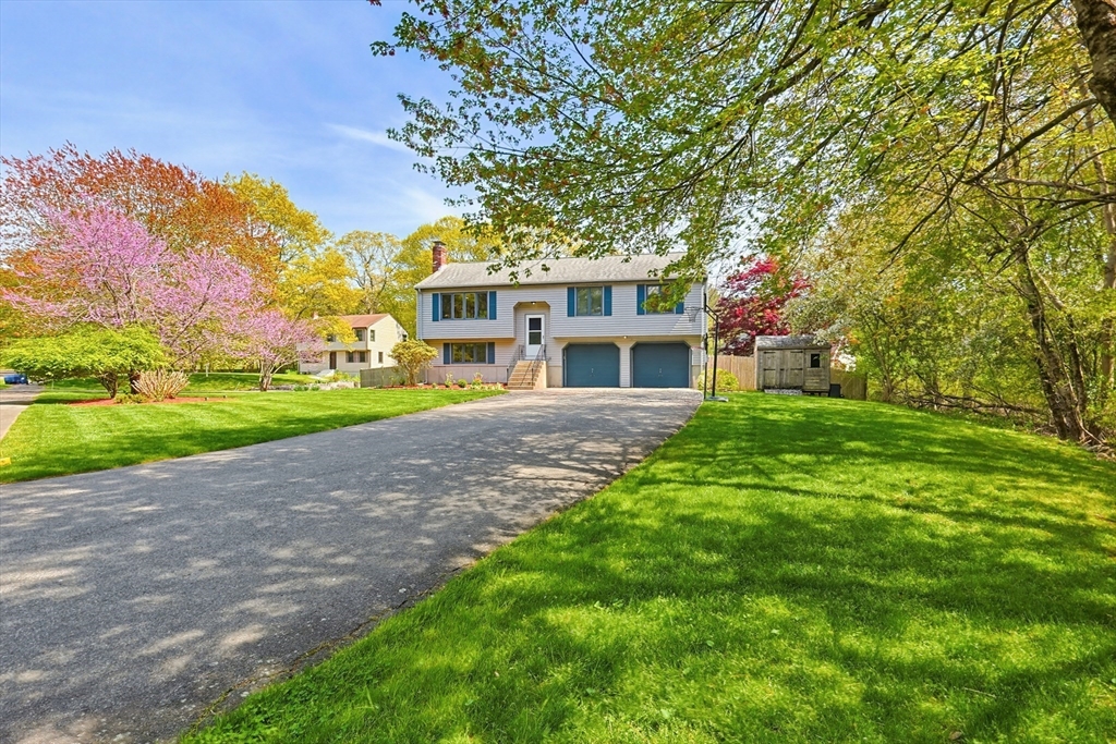 1 Tamworth Road Sharon, MA 02067 - Photo 3 of 31