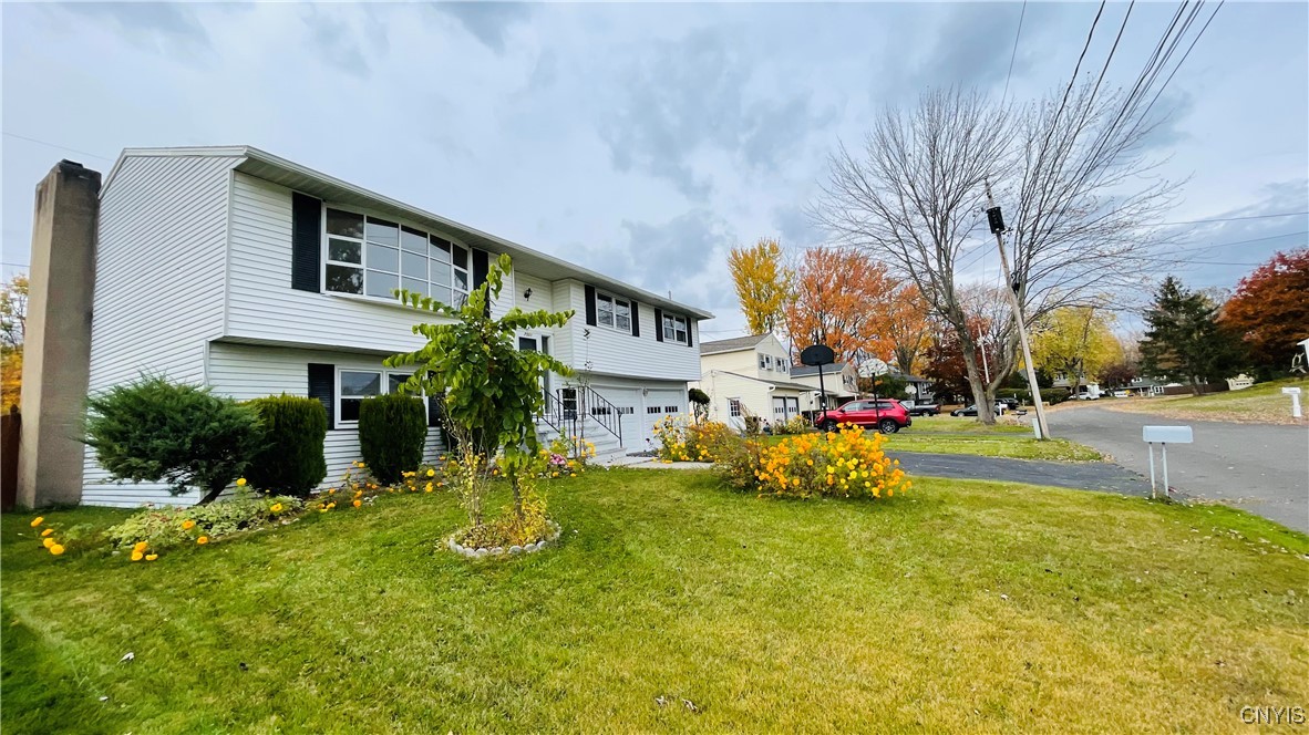 7501 Thunderbird Road Clay, NY 13088 - Photo 1 of 1 Gallery Image 1