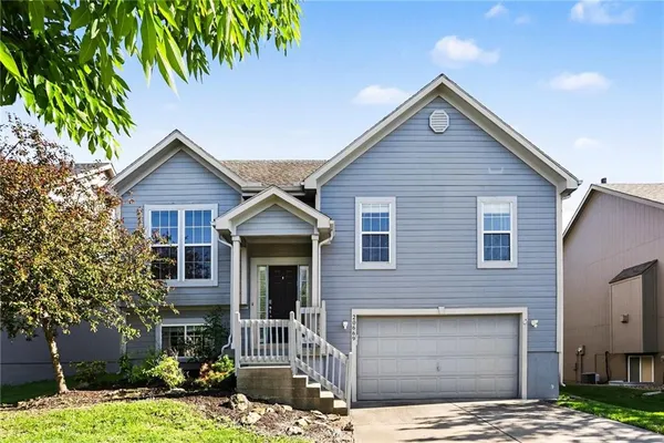 $420,000 | 20669 West 124th Terrace, Olathe, KS 66061