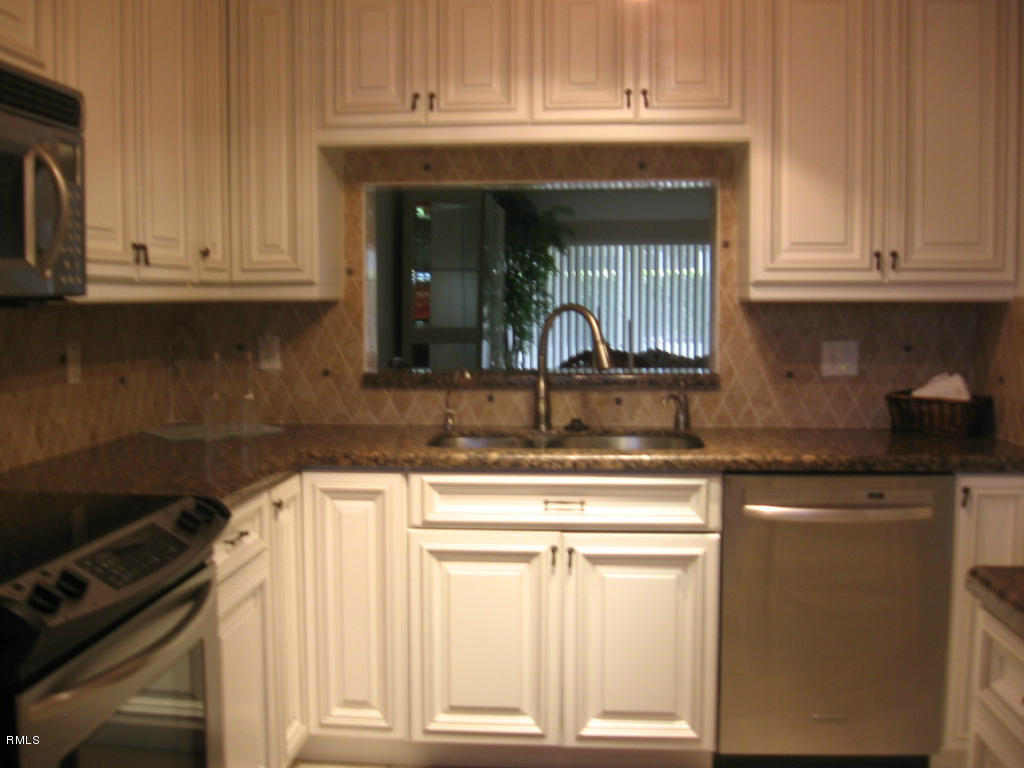 340 Northwest 67th Street, Unit 104 Boca Raton, FL 33487 - Photo 22 of 23 IMG_1098