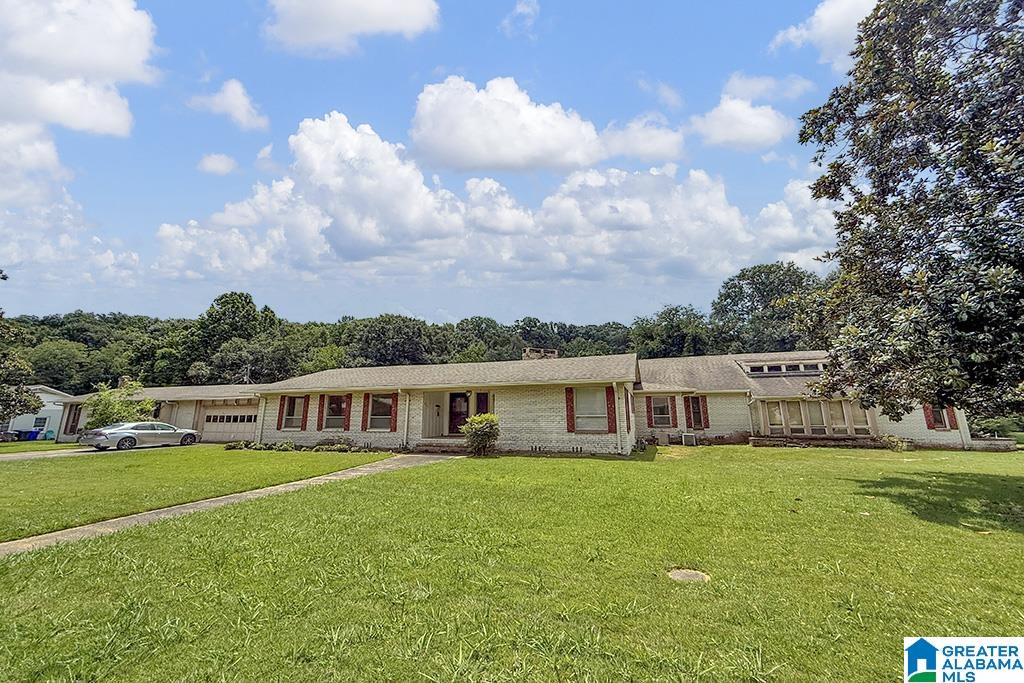 4353 MountainDale Road Birmingham, AL 35213 - Photo 1 of 77