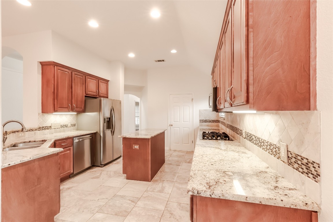 15437 Fisher Island Drive Austin, TX 78717 - Photo 12 of 35