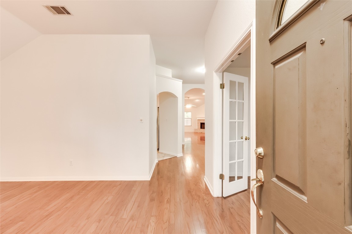 15437 Fisher Island Drive Austin, TX 78717 - Photo 4 of 35