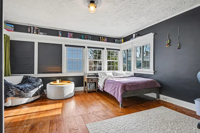 $329,900 | 327 Monroe Street, Allegan, MI 49010