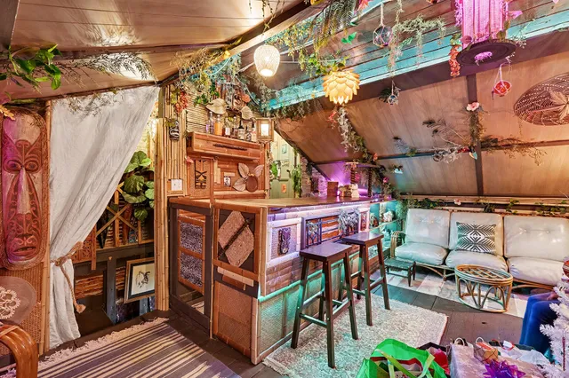 $329,900 | 327 Monroe Street, Allegan, MI 49010