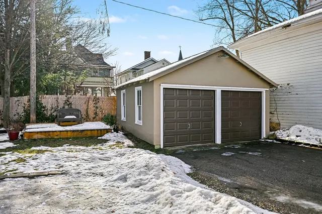 $329,900 | 327 Monroe Street, Allegan, MI 49010