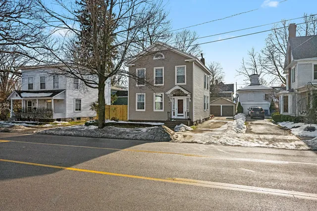 $329,900 | 327 Monroe Street, Allegan, MI 49010