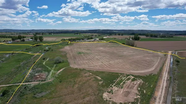 $800,000 | 621 X Black Canyon, Emmett, ID 83617