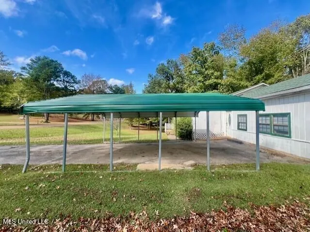 $179,900 | 1810 County Road 170, Oakland, MS 38948