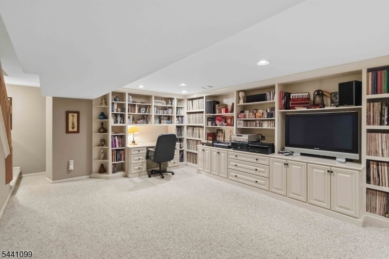 47 Independence Way Morristown, NJ 07960 - Photo 22 of 29