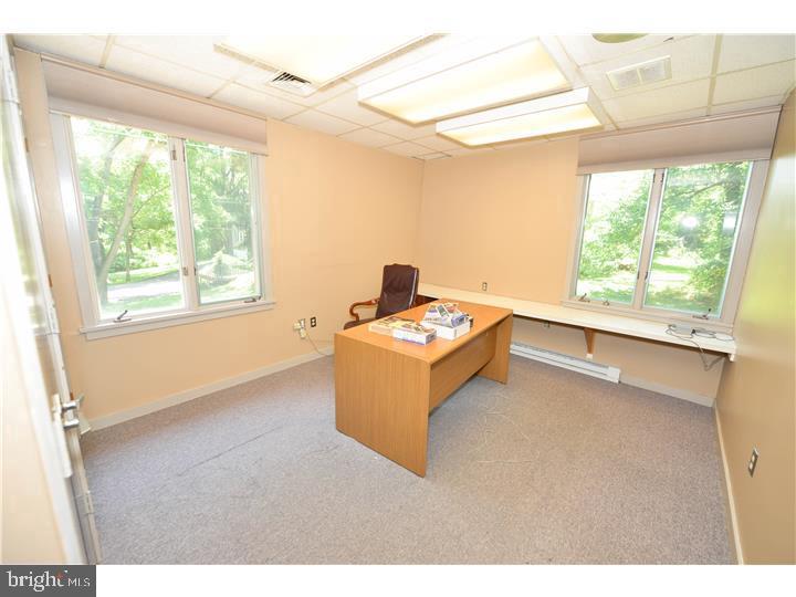 224 Maugers Mill Road Pottstown, PA 19464 - Photo 5 of 17 Gallery Image 5