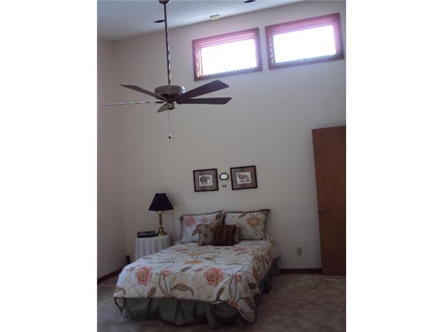 8191 Hirst Road Southeast Newark, OH 43056 - Photo 17 of 25