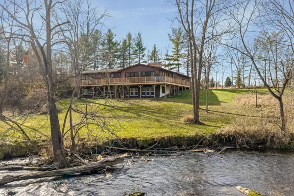 $535,000 | 12815 Wilbur Road, Clinton, MI 49236