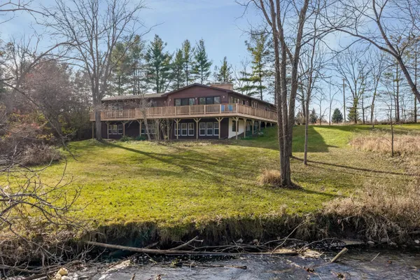$535,000 | 12815 Wilbur Road, Clinton, MI 49236