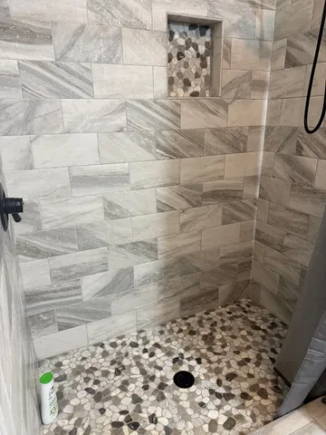 $1,950,000 | 3530 Grape Creek Road, Murphy, NC 28906