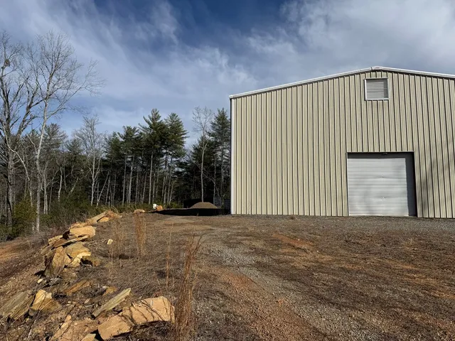 $1,950,000 | 3530 Grape Creek Road, Murphy, NC 28906