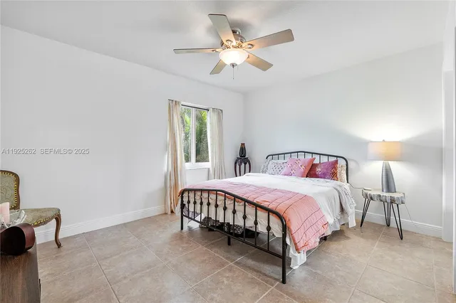 $629,900 | 5667 North Cameo Drive, Boca Raton, FL 33433