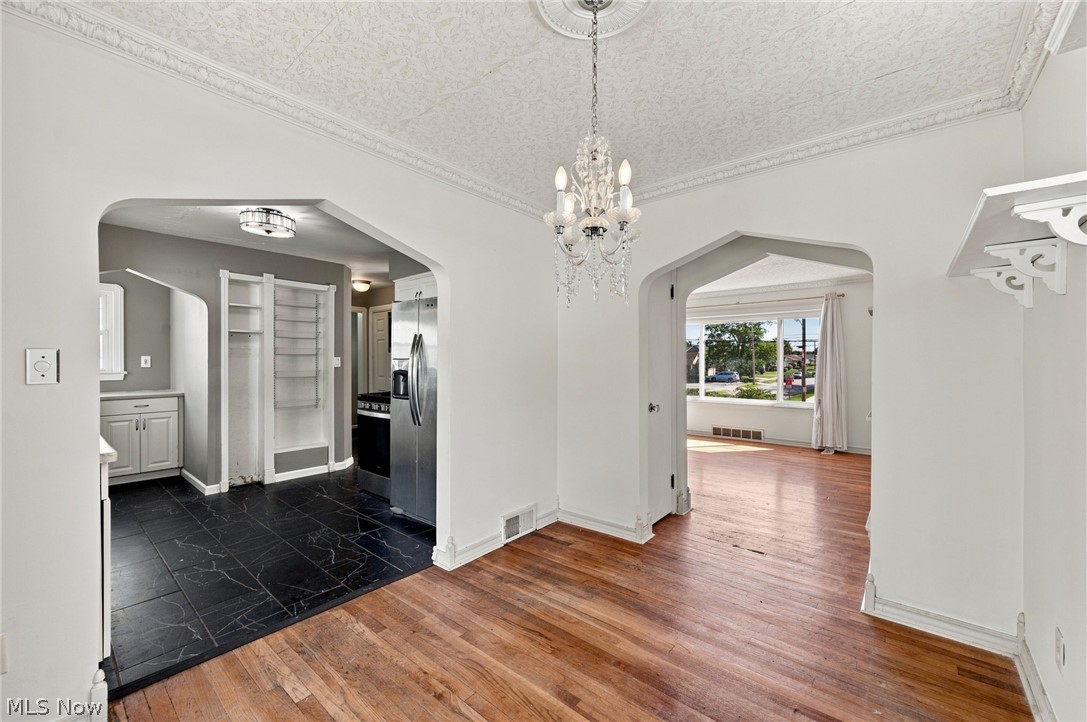 6352 State Road Parma, OH 44134 - Photo 11 of 47 Gallery Image 11